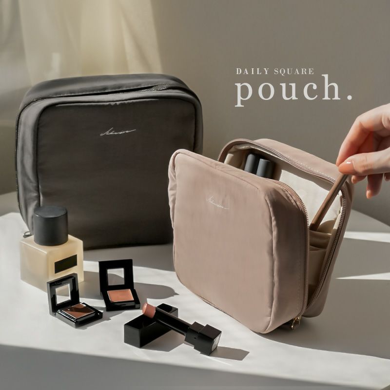 スクエア化粧ポーチ | atRise